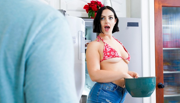 My New Hot Neighbor Lucy Lotus