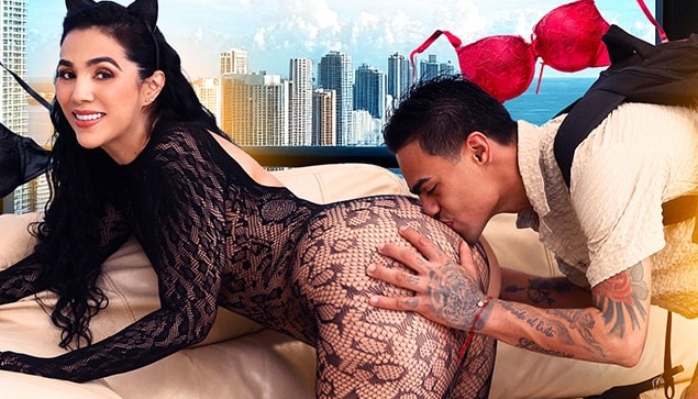 Lingerie Clad Stepmom Sara Black