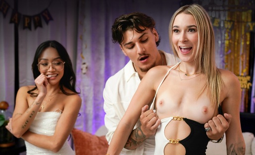 Stepsis Jade Kimiko And Thea Summer Starts The New Year Off