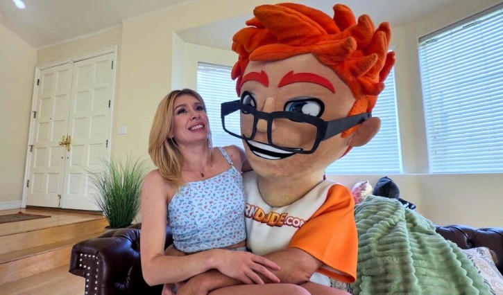 PornDudeCasting – Anna Kovachenko – Orders Porn Dude Delivery