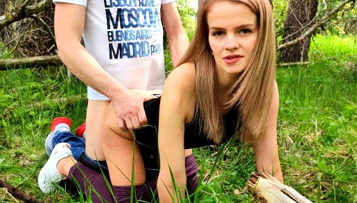 AdultPrime – Amateur Blonde Gets Fucked Against Tree