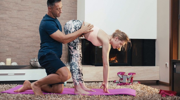 BraZZers – Freya Mayer – Yoga Queen