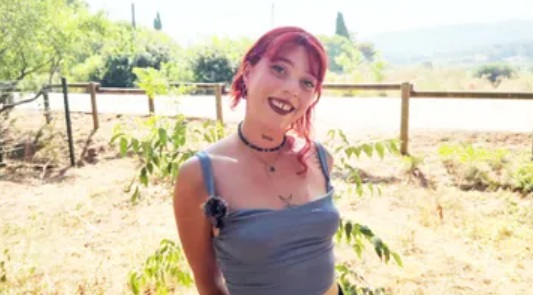 JacquieEtMichelTV — Eloa — 28 Years Old, From Vienna