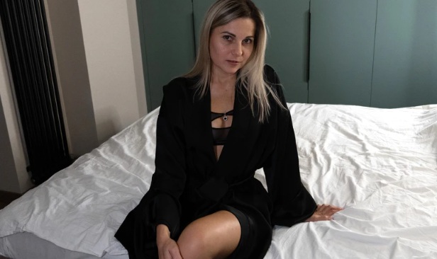 ILovePOV — Letty Black — Ideal Flatmate